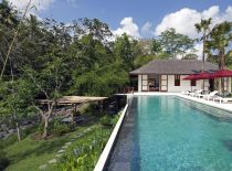 Villa Atacaya, Pool und Garten