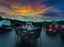 Villa Aiko, Dining at sunset